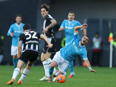 ویدیو: خلاصه بازی اودینزه 1 - ناپولی 0