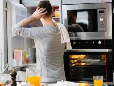 علائمی که نشان دهنده خراب شدن یخچال هستند