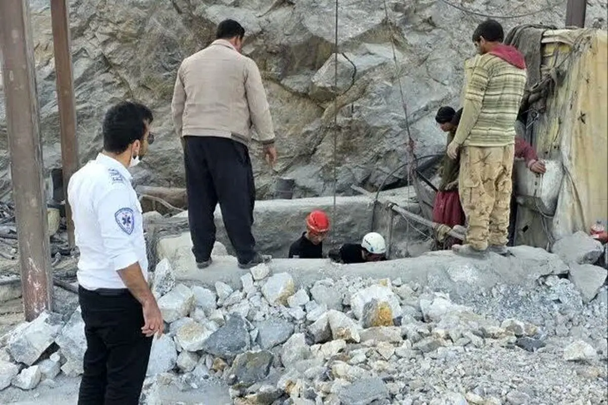 ریزش معدن روستای دربید یزد/ دو کارگر مصدوم شدند