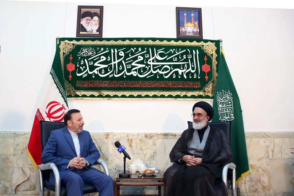 رئیس دفتر رئیس‌جمهور با تولیت آستان حضرت معصومه(س) دیدار کرد