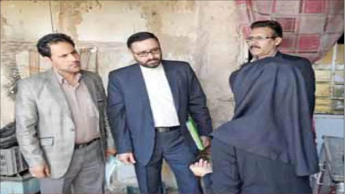 حسادت زنانه به حلقه دار گره خورد 