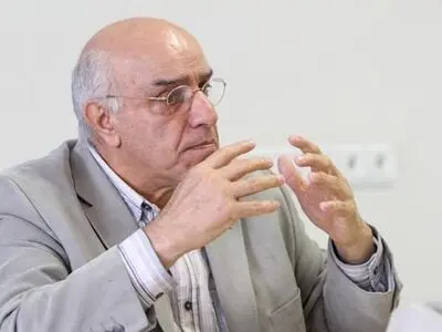 دوران نظام تک‌حزبی در بریتانیا فعلا به فراموشی سپرده شده است
