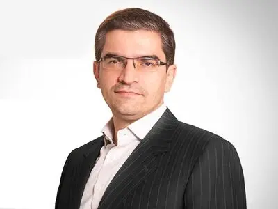 احسان قاضی‌زاده هاشمی نماینده شورای نظارت بر صداوسیما در کمیسیون نظارت بر تبلیغات انتخابات ریاست جمهوری شد