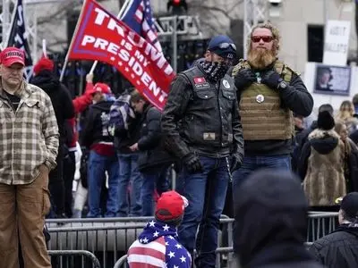 حامیان ترامپ در پی برگزاری تجمع‌های مسلحانه در مراکز ۵۰ ایالت آمریکا هستند