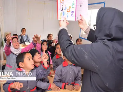 مشکلات مهرآفرینان و بازنشستگان آموزش و پرورش هنوز حل نشده است