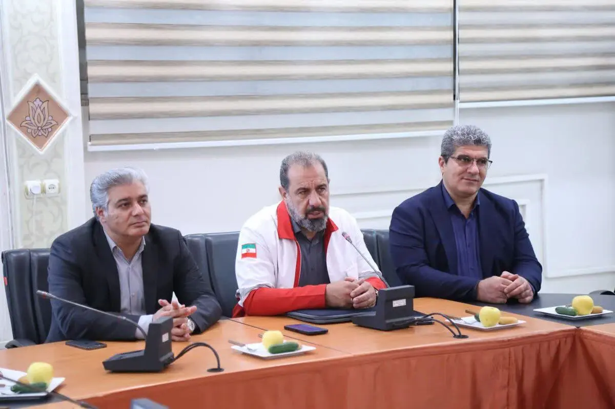نقش حمایتهای مردمی و بخش خصوصی از امدادگران، ماندگار و ارزشمند است