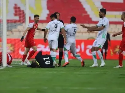 عبدالله حسینی: سعید آقایی دروغگو است، من اصلا فحاشی نکردم!