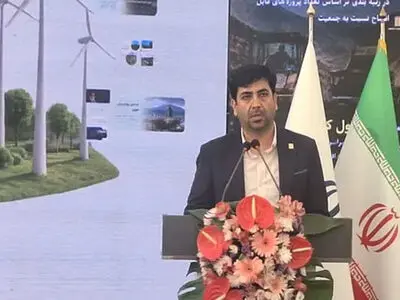 ورود ۶۷ دستگاه جدید به ناوگان شهری قزوین/ از نردبان ۶۴ متری آتش‌نشانی تا نوسازی تاکسی‌ها