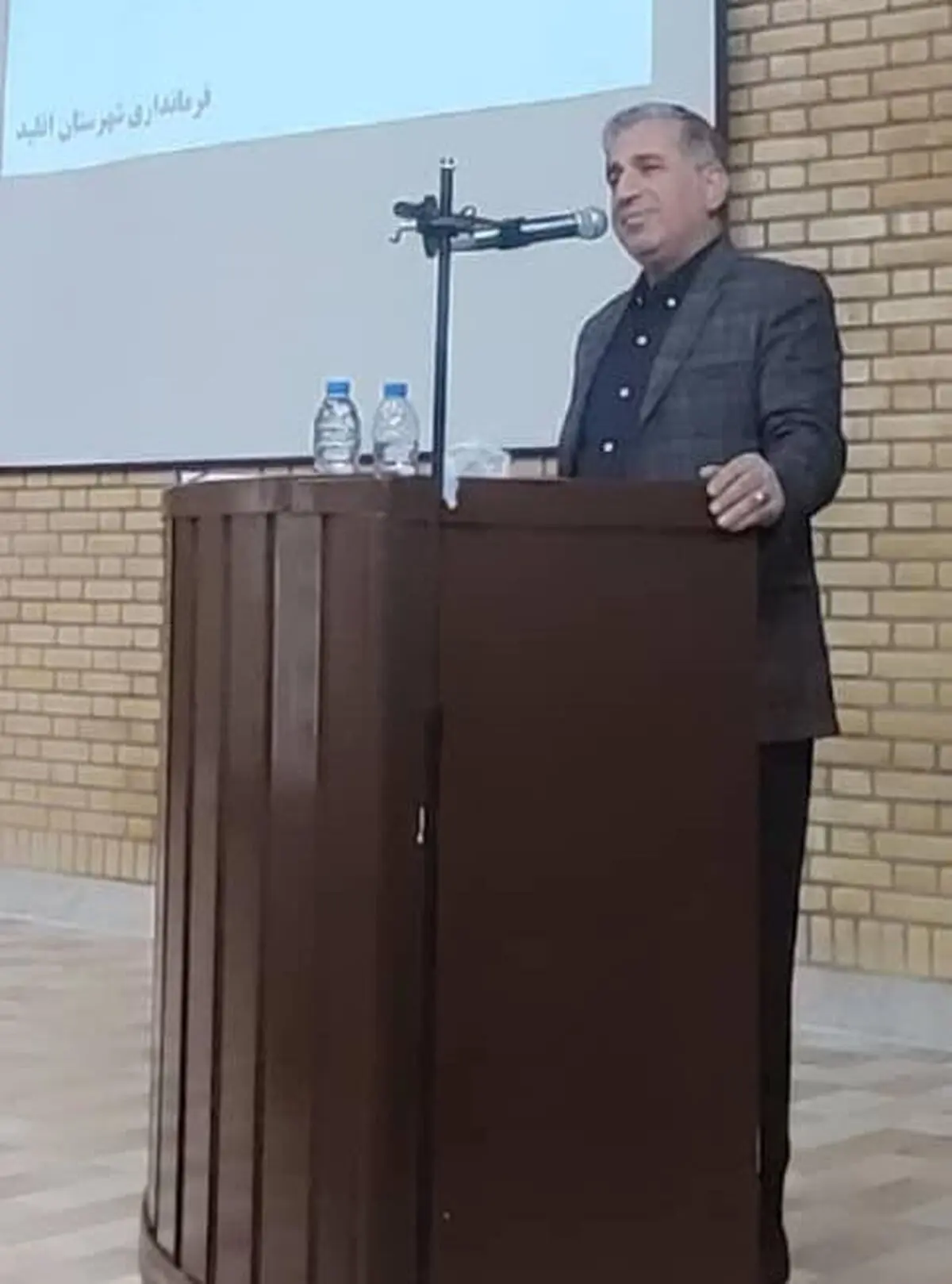 عملکرد مدیران را به دقت بررسی می‌کنیم/ قصورات مدیران را جایز نمی‌دانیم 