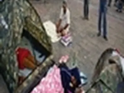 پلیس تایلند به یکی از مراکز تحصن مخالفان حمله کرد