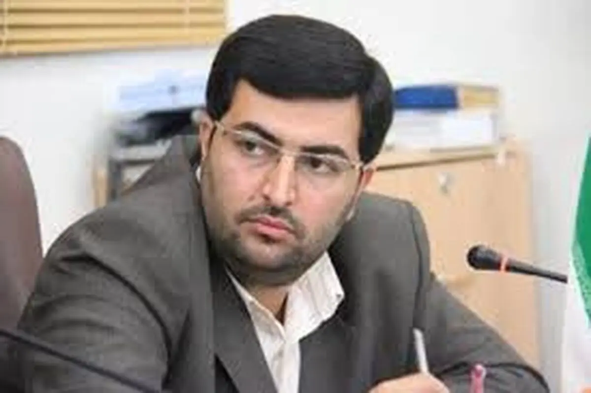 بزرگترین عرضه تاریخ بورس ایران رقم می‌خورد/ تقویت زنجیره خدمات مالی با عرضه ۵ درصد سهام پتروشیمی تابان فردا