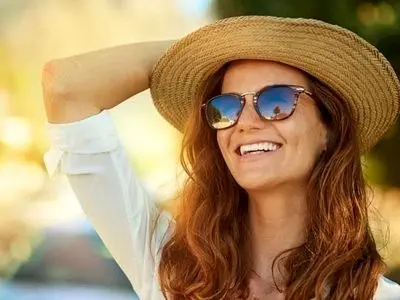 عینک آفتابی اصل را از این مراکز بخرید!