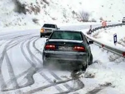 تردد در تمامی محورهای مواصلاتی آذربایجان‌غربی امکان پذیر است