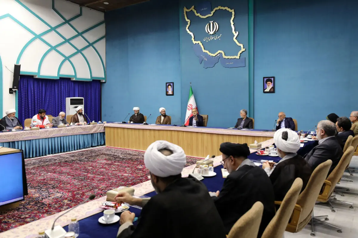 مسجدی‌ها نباید برای افرادی که راه را گم کرده‌اند، پرونده سازی کنند/ با بگیر و ببند جامعه اصلاح نمی‌شود