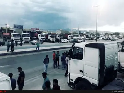 مذاکره با مجلس برای قرار گرفتن رانندگان در ردیف مشاغل سخت / قیمت واقعی حمل بار را برای رانندگان پیامک می‌کنیم
