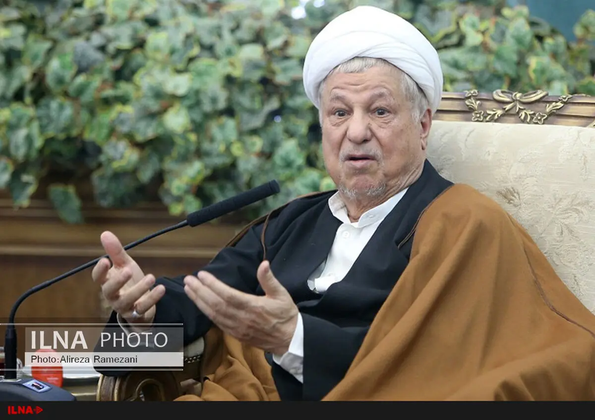 آنها که امروز از نام امام نان می‌خورند، کنج عافیت را به سختی مبارزه ترجیح دادند