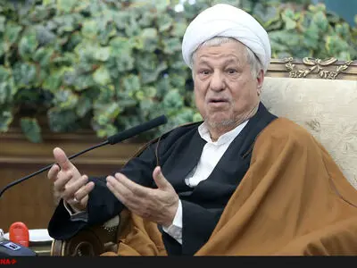 آنها که امروز از نام امام نان می‌خورند، کنج عافیت را به سختی مبارزه ترجیح دادند