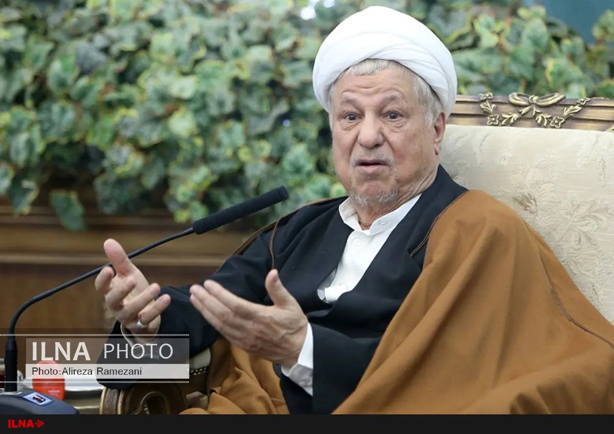 آنها که امروز از نام امام نان می‌خورند، کنج عافیت را به سختی مبارزه ترجیح دادند