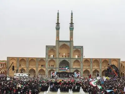 چهل‌سالگی انقلاب با حضور دشمن‌‌شکن اهالی دارالعباده رقم خورد