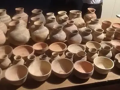 ۱۷۶ قطعه‌اشیای قدیمی به میراث فرهنگی استان اهدا شد