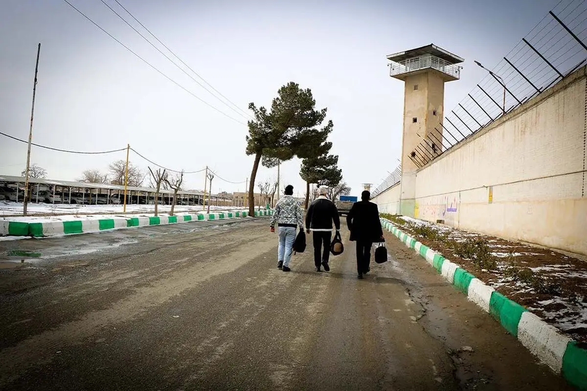 ۴۰۰ زندانی آذربایجان غربی به آغوش خانواده بازگشتند