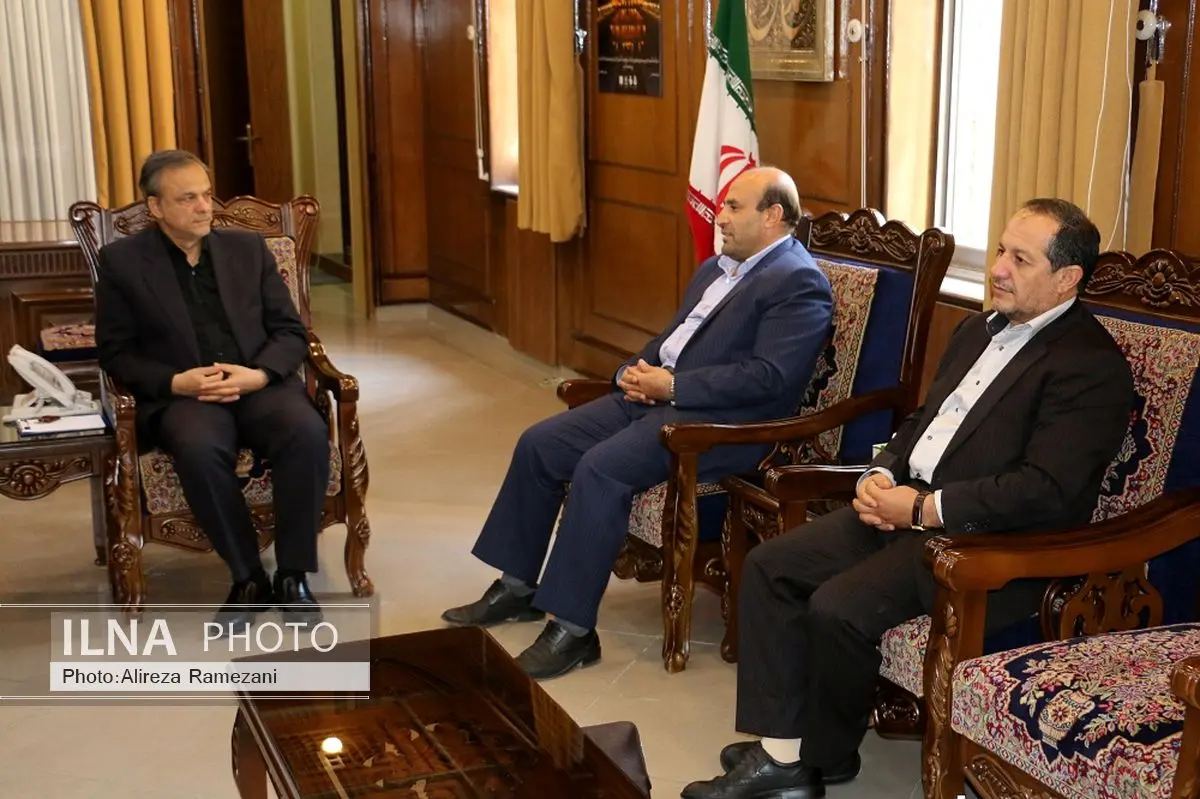 اداره کشور براساس پرداختهای مالیاتی شهروندان، دولتها را پاسخگو میکند