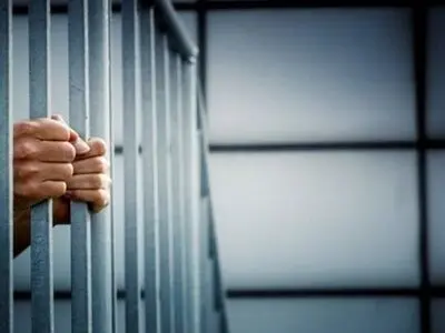 پیشنهاد یک روزنامه: عفو عمومی‌ اعلام کنید تا ایرانیان داخل و خارج کشور، اعتمادشان به نظام افزایش یابد