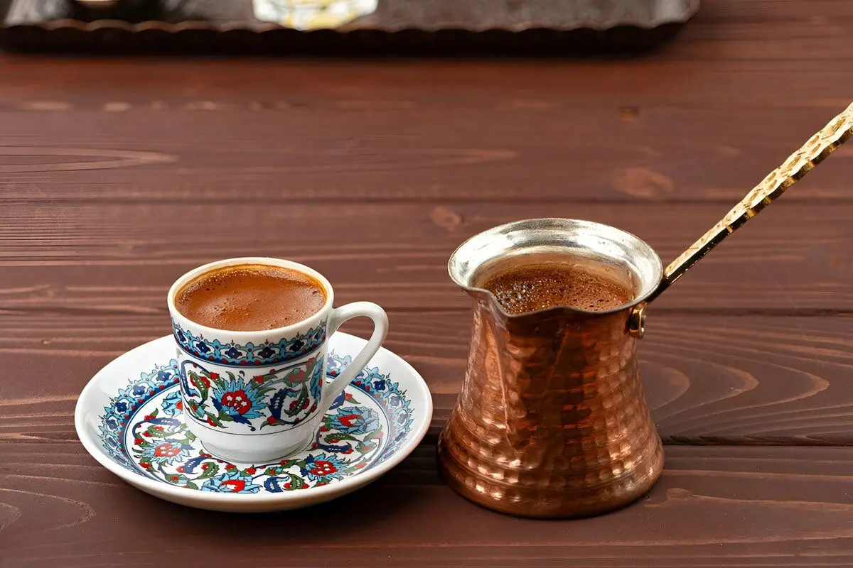 طرز دم کردن قهوه ترک روی گاز