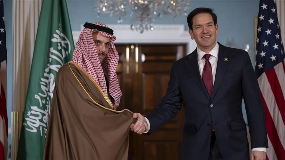 گفت‌وگوی تلفنی وزرای خارجه آمریکا و عربستان