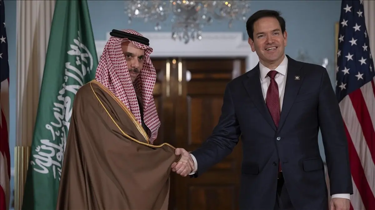 گفت‌وگوی تلفنی وزرای خارجه آمریکا و عربستان