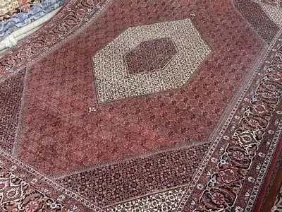 آذربایجان غربی در رتبه ششم تولید فرش کشور قرار دارد/ثبت جهانی دو فرش دستبافت استان در وایپو