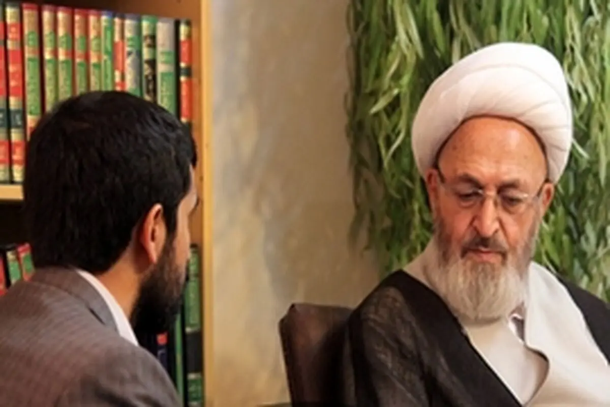 این اندیشه شیعه است که اجازه نمی دهد مردم زیر ظلم بروند