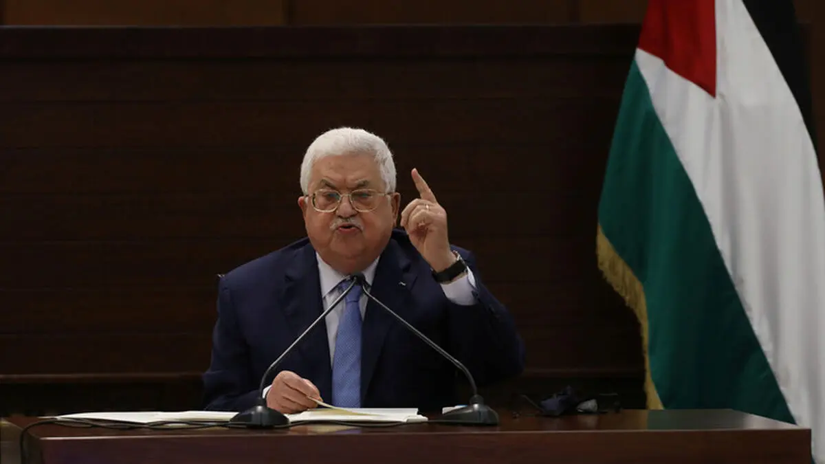 محمود عباس با سفیر فلسطین در بحرین دیدار کرد

