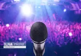 سقوط داربست بر سر یک خواننده در حال اجرای کنسرت