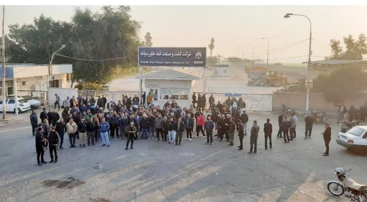 تجمع کارگران شرکت قند خاورمیانه شوش با درخواست رسیدگی به مطالبات صنفی