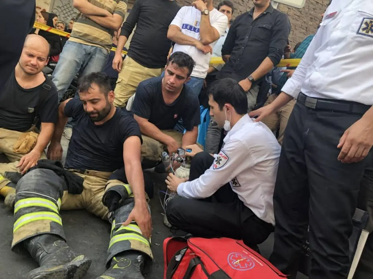 ۷ کشته و مصدوم بر اثر آتش‌سوزی در برج بهار