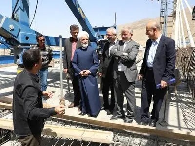 بازدید معاون حقوقی رئیس‌جمهور از پروژه کنارگذر شمالی کرج
