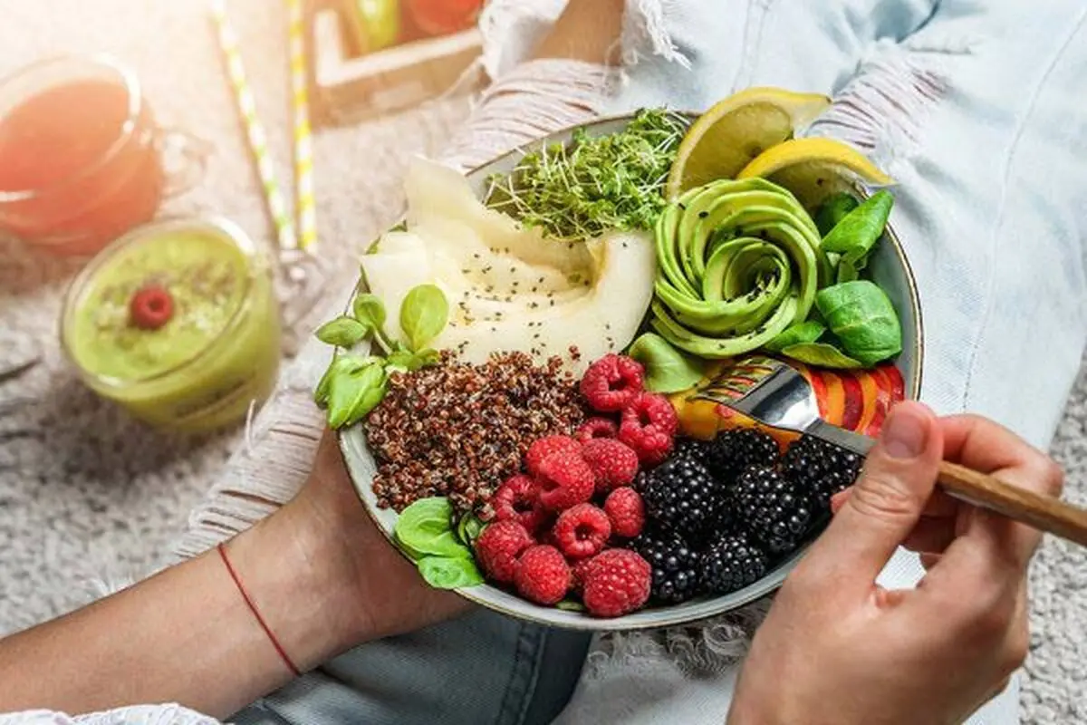 آیا مصرف سبزیجات باعث ایجاد زخم معده می‌شود؟ 