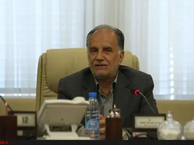 آیا استعفای مدیر نفتی به دلیل کاهش حقوق بود؟ / وزیری هامانه: در این خصوص مصاحبه نمی‌کنم!
