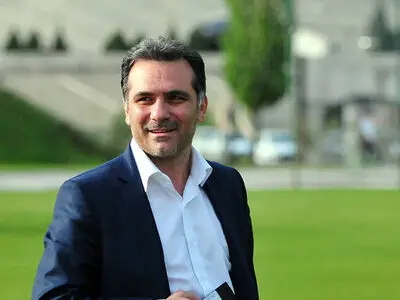 ماجدی: جامعه فوتبال یادش باشد که تیم امید برای کسب تجربه به اندونزی می‌رود