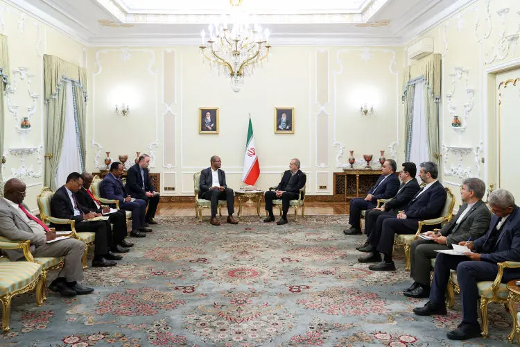 الرئیس بزشكيان يؤكد على تطوير العلاقات مع اثيوبيا