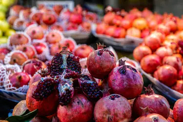 هشدار بازرسی وزارت کشاورزی برای رعایت سود میوه در آستانه شب یلدا