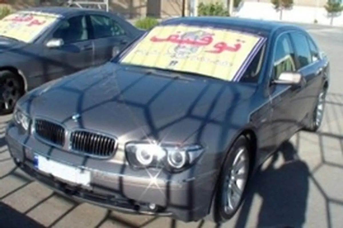سواری BMW با ۱۸۰ کیلومتر سرعت از ادامه مسیر بازماند