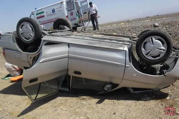 انحراف به چپ خودرو شاهین در منطقه گراب کوهدشت منجر به کشته شدن سه نفر  شد