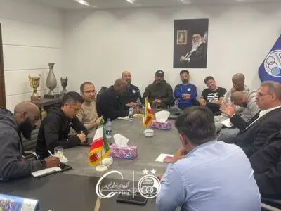 نشست آسیب‌شناسی عملکرد فنی تیم فوتبال استقلال برگزار شد