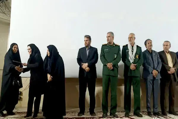 برگزاری اولین یادواره شهدای کارگری و کارخانجات شهرستان خرمشهر 