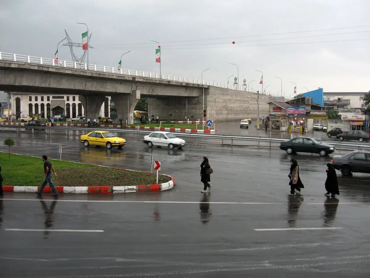 ورود دستگاه قضا به معضل نشت لوله آب در جانبازان رشت