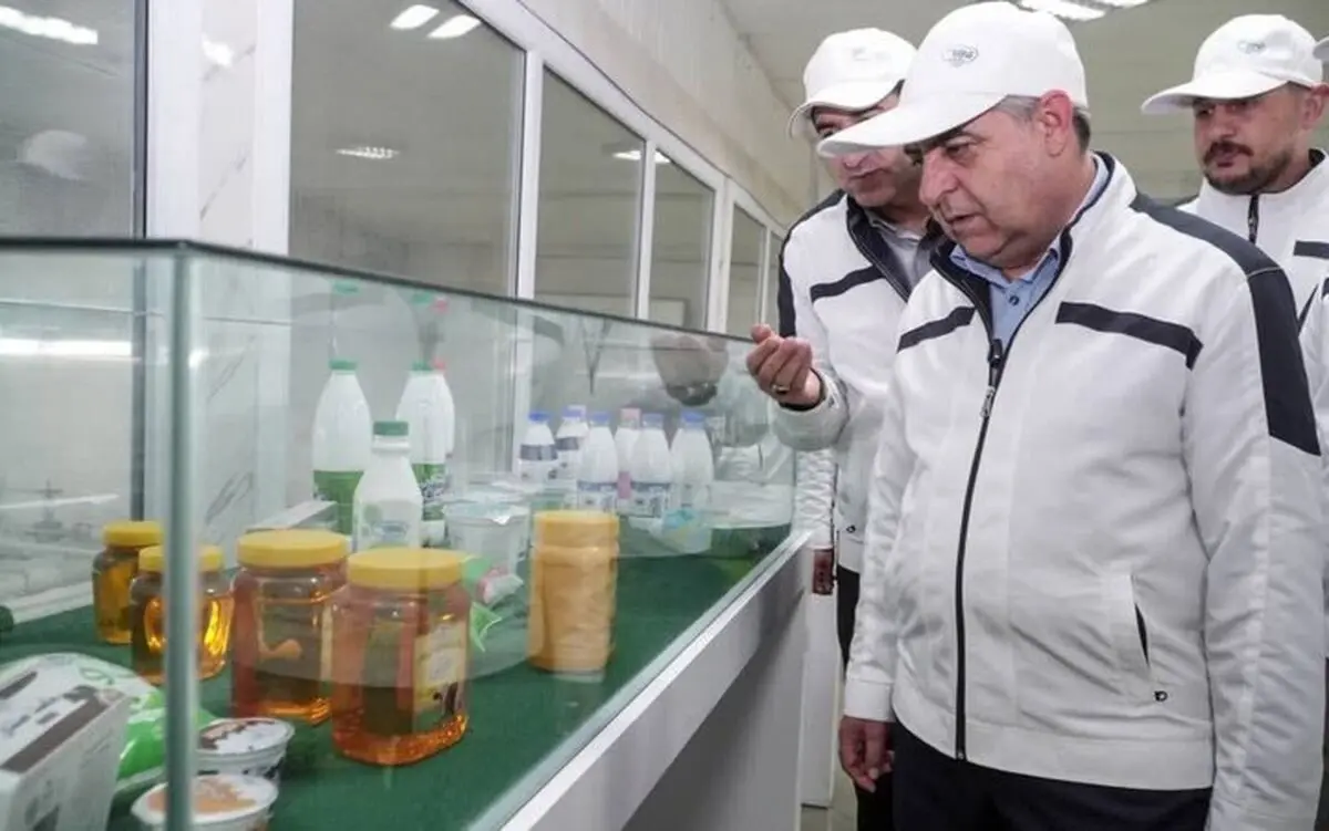 استاندار: تولیدکنندگان آذربایجان شرقی در هر شرایطی پای کار هستند