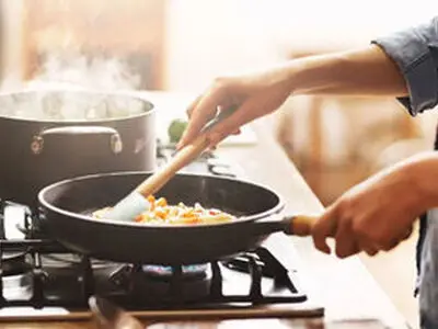 سالم‌ترین و بدترین ظروف برای پخت و پز 