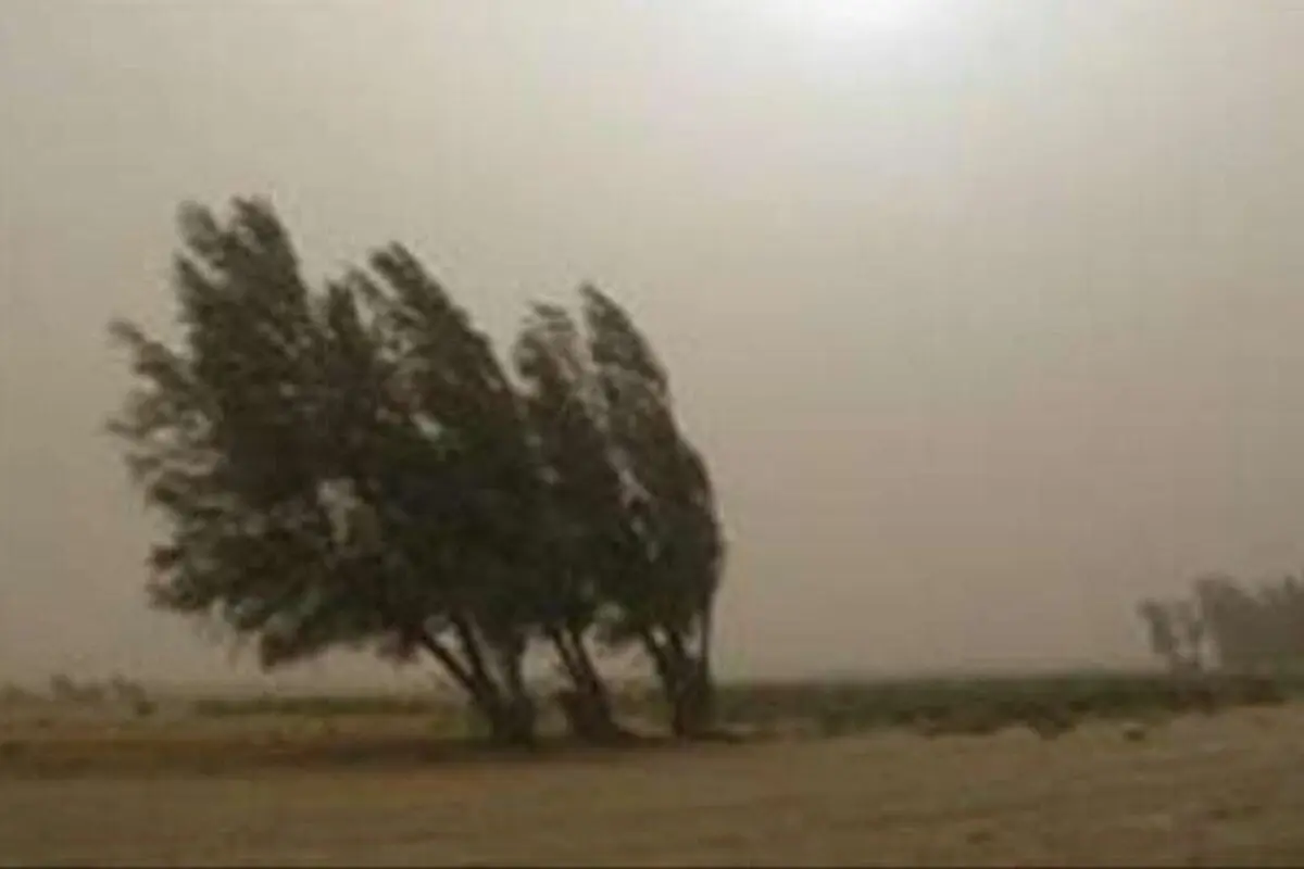 وزش باد با سرعت 90 کیلومتر در سیستان و بلوچستان/ دریای عمان مواج می‌شود
